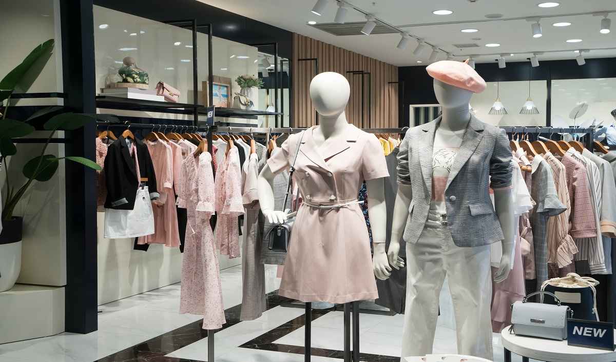 How Retailers can Reinvent the Instore Experience Digitally Indian